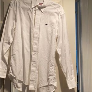 Men’s Vineyard Vines shirt
